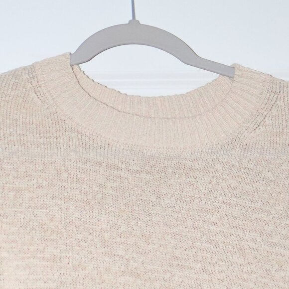 NEW Banana Republic Beige Short Sleeve Knit Sweater XS - Picture 7 of 8